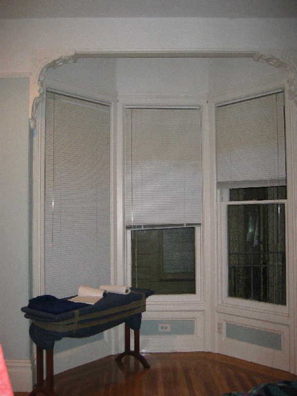 Pacific Heights San Francisco Bay window before, with white paint and white edging is dull interior design
